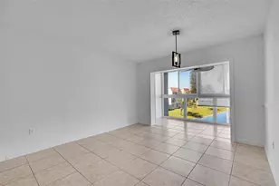 2851 E Sunrise Lakes Dr Unit, Sunrise, FL 33322 - Photo 16