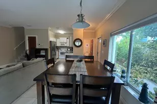 1948 NE 2nd St, Deerfield Beach, FL 33441 - Photo 8