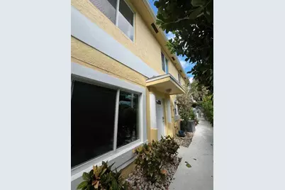 1948 NE 2nd Street, Deerfield Beach, FL 33441 - Photo 26