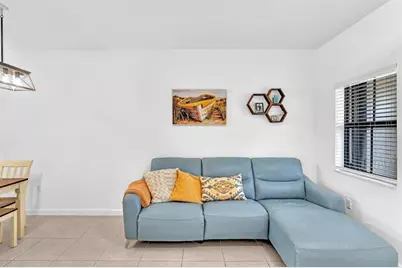 4668  Banker Ter, Davie, FL 33314 - Photo 8