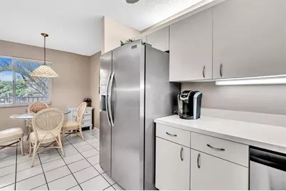 7512 N Devon Dr, Unit #210, Tamarac, FL 33321 - Photo 8