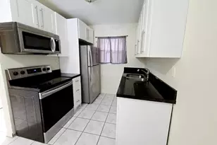 4121 Stirling Rd, Dania Beach, FL 33314 - Photo 8