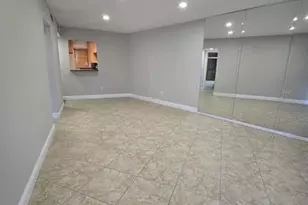 4121 Stirling Rd, Davie, FL 33314 - Photo 10