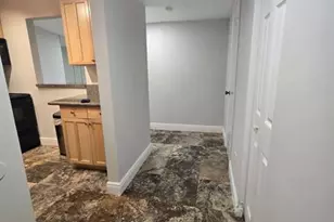 4121 Stirling Rd, Davie, FL 33314 - Photo 4