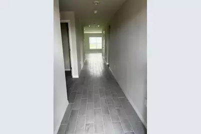 4021 SW 35th St SW, Lehigh Acres, FL 33976 - Photo 2