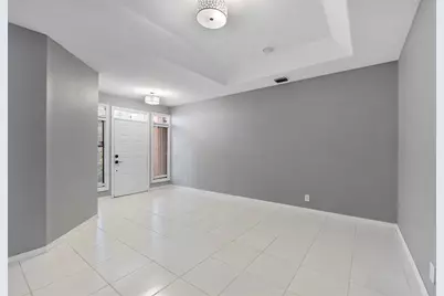 9664  Royal Palm Blvd, Coral Springs, FL 33065 - Photo 10