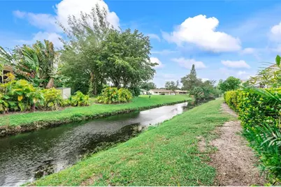 9664  Royal Palm Blvd, Coral Springs, FL 33065 - Photo 38