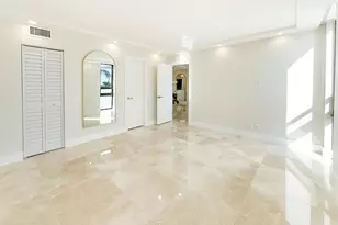 4800 Bayview Dr, Fort Lauderdale, FL 33308 - Photo 10