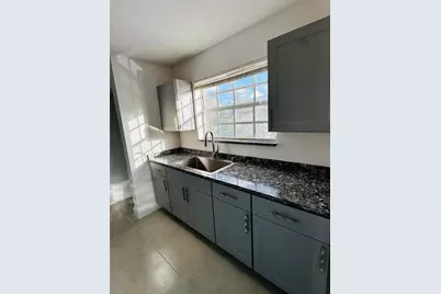 8657 SW 5th St, Unit #201, Pembroke Pines, FL 33025 - Photo 4