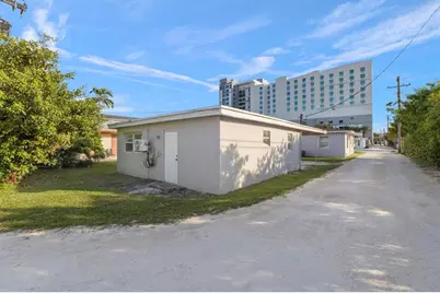 413-415 SE 23rd St, Fort Lauderdale, FL 33316 - Photo 34