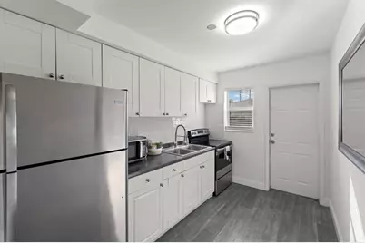 413-415 SE 23rd St, Fort Lauderdale, FL 33316 - Photo 8