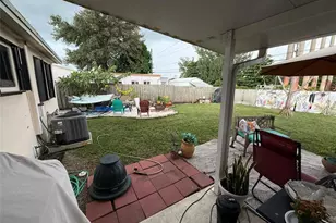 1821 SW 50th Ave, Fort Lauderdale, FL 33317 - Photo 8