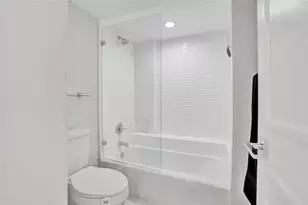 1150 Hillsboro Mile, Hillsboro Beach, FL 33062 - Photo 20