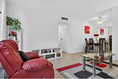 418 S Cypress Rd, Unit #110, Pompano Beach, FL 33060 - Photo 2