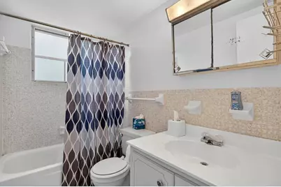 418 S Cypress Rd, Unit #110, Pompano Beach, FL 33060 - Photo 14