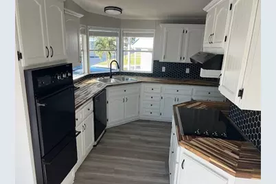 1601  Hwy 441, Okeechobee, FL 34974 - Photo 4