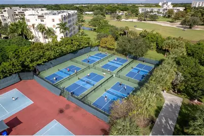 3001 S Palm Aire Dr, Unit #206, Pompano Beach, FL 33069 - Photo 28