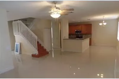 1156  Chinaberry Dr, Weston, FL 33327 - Photo 14