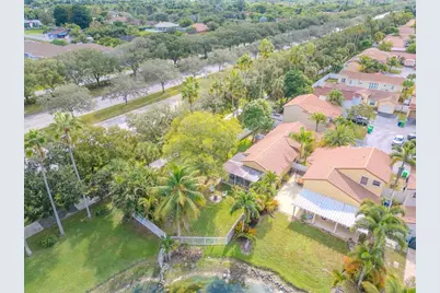 1334 NW 125th Ter, Sunrise, FL 33323 - Photo 42