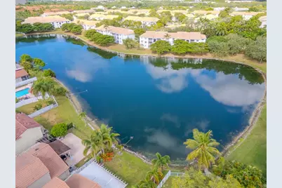 1334 NW 125th Ter, Sunrise, FL 33323 - Photo 40