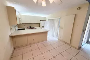 736 NW 98th Cir, Plantation, FL 33324 - Photo 6