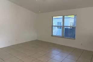 2242 Thomas St, Hollywood, FL 33020 - Photo 6