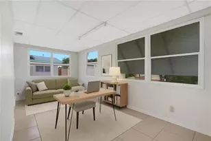 2708 NW 52nd St, Tamarac, FL 33309 - Photo 10