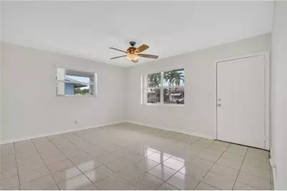 2708 NW 52nd St, Tamarac, FL 33309 - Photo 2