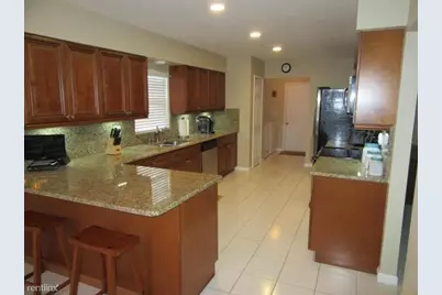 10561  Greentrail Dr, Boynton Beach, FL 33436 - Photo 2