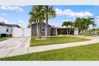 935  Nautilus Isle, Dania Beach, FL 33004 - Photo 2