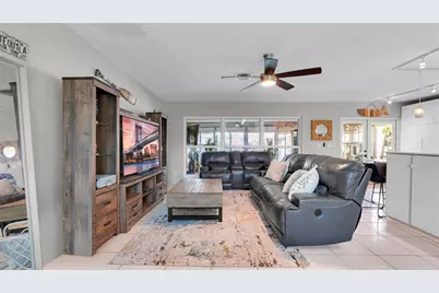 935  Nautilus Isle, Dania Beach, FL 33004 - Photo 8