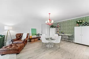 301 Venetian Dr, Delray Beach, FL 33483 - Photo 8