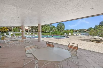 6040 SE Martinique Dr, Unit #201, Stuart, FL 34997 - Photo 44