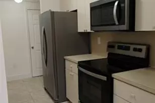 7085 Nova Dr Unit, Davie, FL 33317 - Photo 12