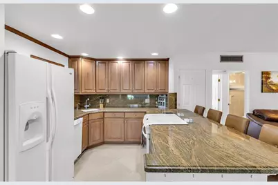 2835 NE 28th Ave, Unit #3, Lighthouse Point, FL 33064 - Photo 14