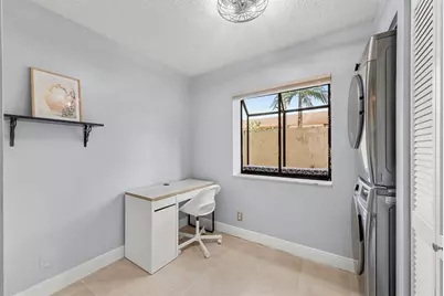 7110 SW 42nd Ct, Unit #7110, Davie, FL 33314 - Photo 14