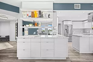 1050 Seminole Dr, Fort Lauderdale, FL 33304 - Photo 2