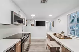 903 Cypress Grove Dr, Pompano Beach, FL 33069 - Photo 4