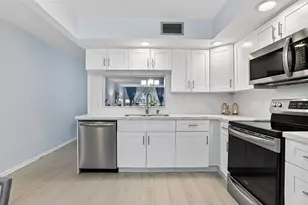 2302 Lucaya Ln, Coconut Creek, FL 33066 - Photo 6