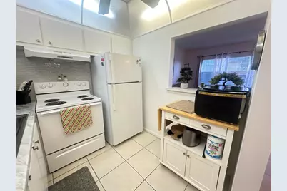 4011  Islewood D, Unit #4011, Deerfield Beach, FL 33442 - Photo 8