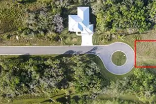 2350 Noble Oaks Ln, Fort Pierce, FL 34981 - Photo 2