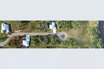 2411  Noble Oaks Ln, Fort Pierce, FL 34981 - Photo 2