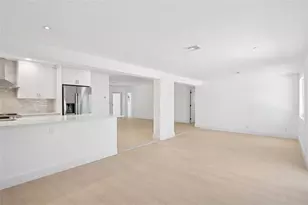 5621 NE 16th Ave, Fort Lauderdale, FL 33334 - Photo 6