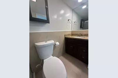 8205 NW 61, Unit #B-218, Tamarac, FL 33321 - Photo 6