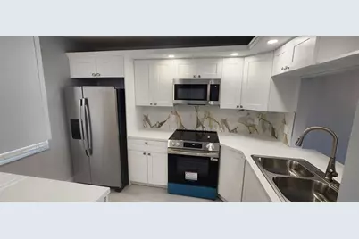 3503  Oaks Way, Unit #513, Pompano Beach, FL 33069 - Photo 4