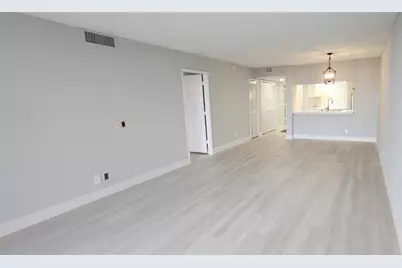 3503  Oaks Way, Unit #513, Pompano Beach, FL 33069 - Photo 20