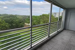 3503 Oaks Way, Pompano Beach, FL 33069 - Photo 34