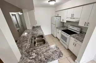 2622 NW 33rd St, Oakland Park, FL 33309 - Photo 14