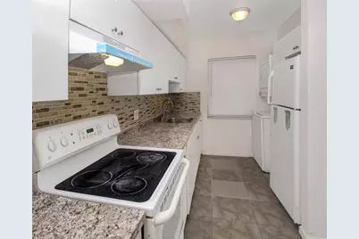 2361 NE 10th St, Unit #3, Pompano Beach, FL 33062 - Photo 2