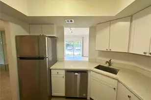 50 SW 3rd Ave, Boca Raton, FL 33432 - Photo 6